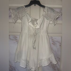 Elegant White Lace Women’s Romper